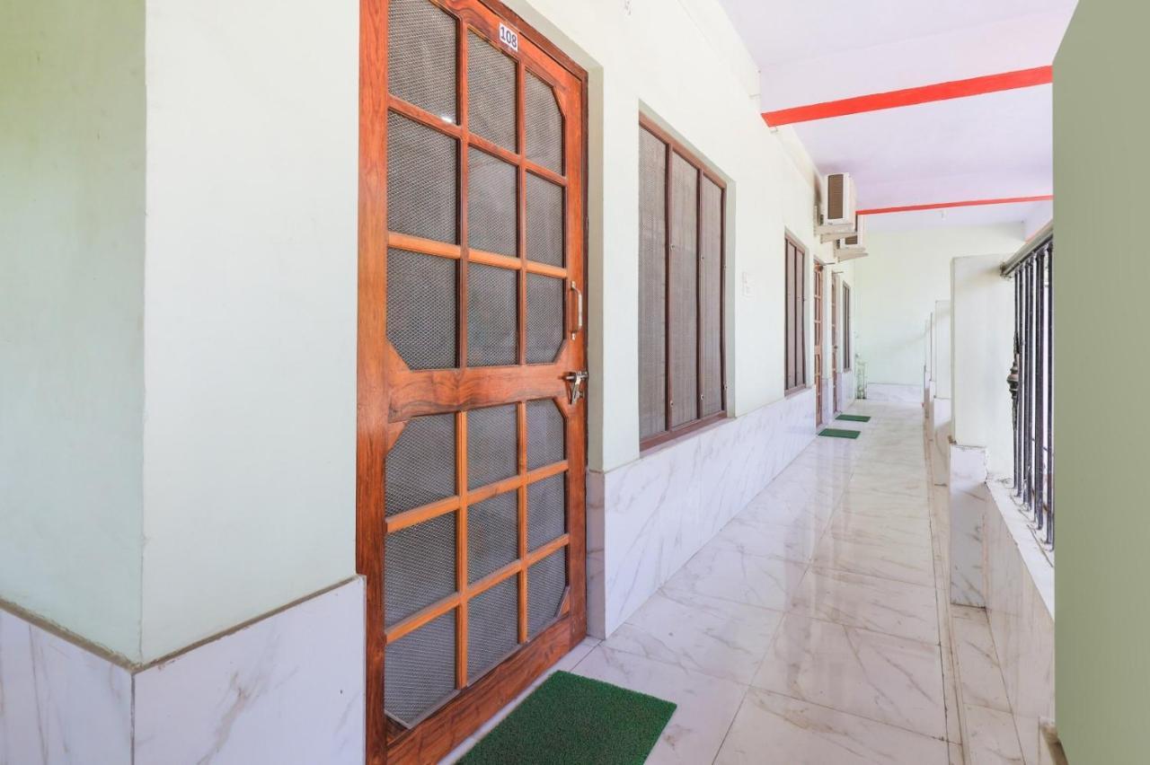 Hotel Chitrarth & Party Lawn Haldwāni Εξωτερικό φωτογραφία